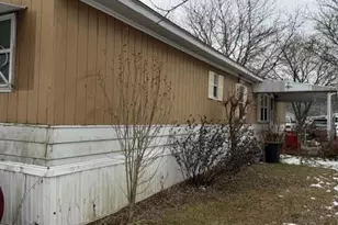 27 Powderhorn Pl, Upper Mt Bethel Twp, PA 18343 - Photo 2