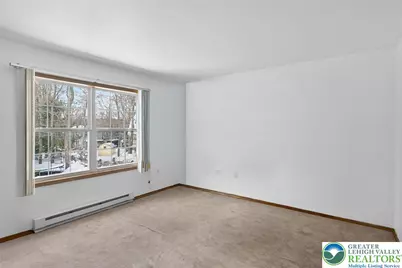 6318 Ventnor Drive, Coolbaugh Twp, PA 18466 - Photo 8