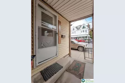 221 E Bertsch Street, Lansford Boro, PA 18232 - Photo 4