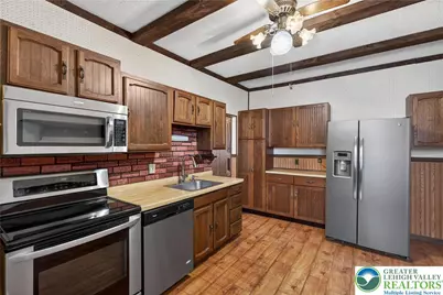 108 W 2nd Street, Alburtis Boro, PA 18011 - Photo 6