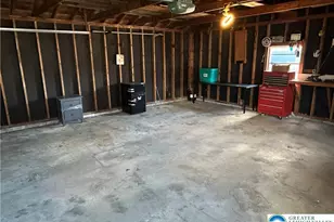 2348 S Church St, Allentown City, PA 18103 - Photo 32