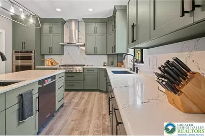 233 European Drive, Ruscombmanor Twp, PA 19522 - Photo 10