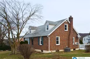 120 Harrison St, Emmaus Boro, PA 18049 - Photo 4