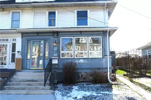 2028 Ealer Ave, Wilson, PA 18042 - Photo 2