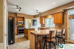 126 Devonshire Dr, Hamilton Twp, PA 18360 - Photo 8