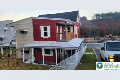 72 E Bacon Street, Palo Alto, PA 17901 - Photo 4