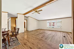 188 Greenbriar Dr, East Allen Township, PA 18014 - Photo 6