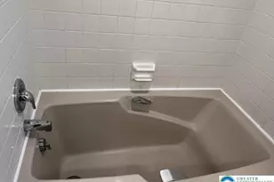 2215 W Congress, Allentown, PA 18104 - Photo 8