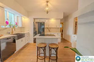 1124 Club Ave, Allentown City, PA 18109 - Photo 6