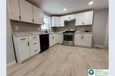 38 Cummiskey Street, Luzerne, PA 18702 - Photo 8