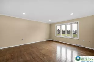 1741 Barrett Dr, Bethlehem City, PA 18017 - Photo 6