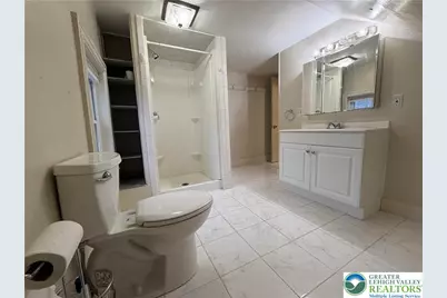 1019 Delaware Avenue, Fountain Hill Boro, PA 18015 - Photo 22