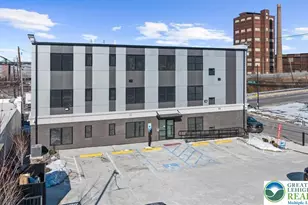 410 William St, Bethlehem City, PA 18015 - Photo 2