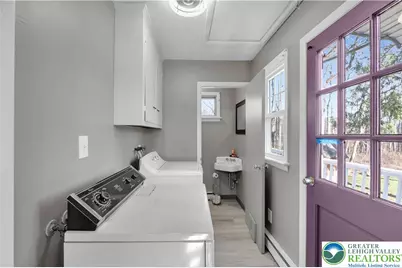 1303 Evergreen Drive, Lower Saucon Township, PA 18015 - Photo 38