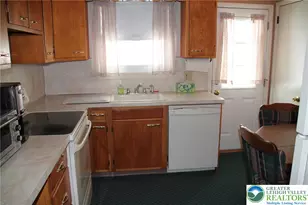 1932 W Highland St, Allentown, PA 18104 - Photo 10