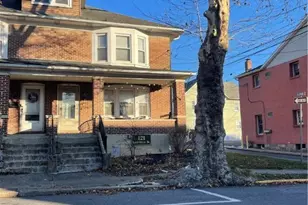 121 Belvedere St, Nazareth, PA 18064 - Photo 1