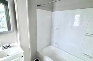 37 Spruce St, Allentown, PA 18101 - Photo 6