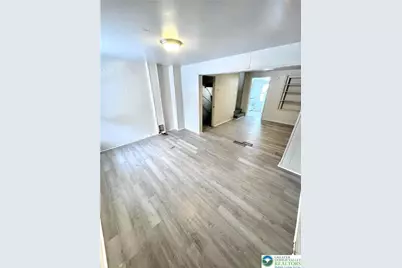 37 Spruce Street, Allentown, PA 18101 - Photo 2