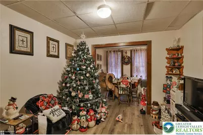 301 Bertsch Street, Lansford, PA 18232 - Photo 6