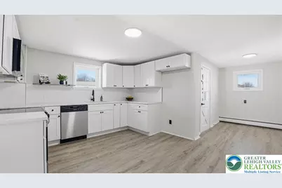 165 W 16th Street, Northampton Boro, PA 18067 - Photo 8