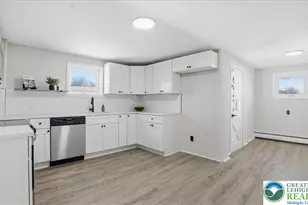 165 W 16th St, Northampton Boro, PA 18067 - Photo 8