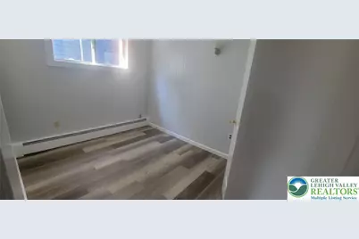 920 Edgemont Avenue, Palmerton Boro, PA 18071 - Photo 6