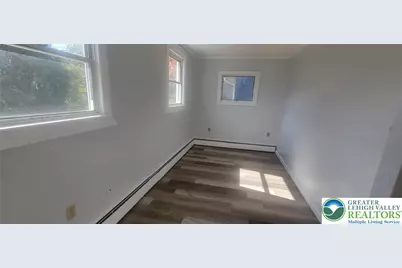 920 Edgemont Avenue, Palmerton Boro, PA 18071 - Photo 8