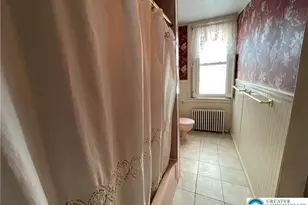 744 Center St, Bethlehem City, PA 18018 - Photo 10