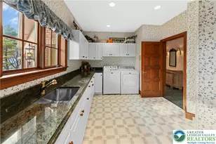 845 Mallard Dr, Whitehall Twp, PA 18052 - Photo 16