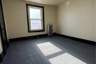 111 N 5th St, Allentown, PA 18102 - Photo 6