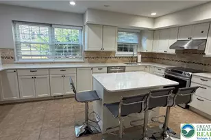 639 Heather Ln, Radnor, PA 19010 - Photo 6