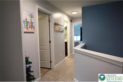 560 Gray Feather Way, Upper Macungie Township, PA 18104 - Photo 16