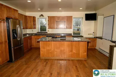 3831 Peach Drive, Lehigh Township, PA 18038 - Photo 12