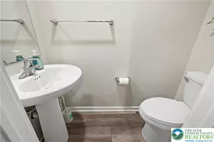 4910 Brookside Ct, Coopersburg Boro, PA 18036 - Photo 6