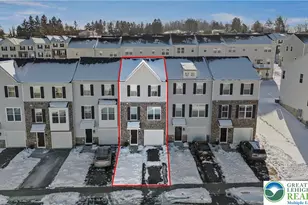 4910 Brookside Ct, Coopersburg Boro, PA 18036 - Photo 2