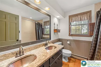 904 Parkway Road, South Whitehall Twp, PA 18104 - Photo 30