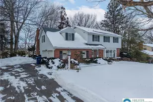 904 Parkway Rd, South Whitehall Twp, PA 18104 - Photo 2