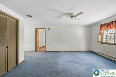 904 Parkway Road, South Whitehall Twp, PA 18104 - Photo 22