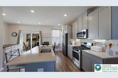 4906 Brookside Court, Coopersburg Boro, PA 18036 - Photo 8