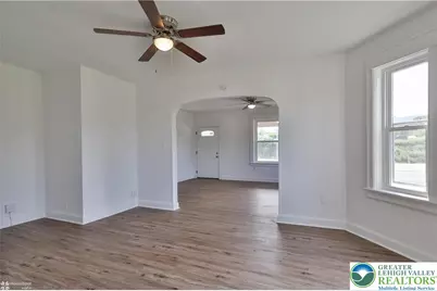 1660 Main Street, Hellertown, PA 18055 - Photo 10