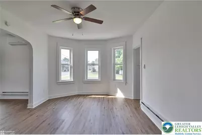 1660 Main Street, Hellertown, PA 18055 - Photo 8