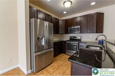 241 Snapdragon Way, Upper Macungie Township, PA 18104 - Photo 14