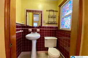 3042 Middletown Rd, Bethlehem Township, PA 18020 - Photo 12