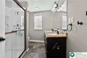 1624 Sterner Ln, Salisbury Township, PA 18103 - Photo 12