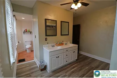 1805 Fairview Avenue, Wilson Boro, PA 18042 - Photo 28
