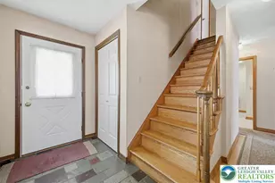 9 Kensington Cir, Allen Township, PA 18067 - Photo 4