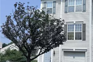 5267 Chandler Way, South Whitehall Twp, PA 18069 - Photo 2