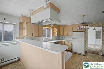 620 S Muhlenberg Street, Allentown City, PA 18104 - Photo 10