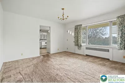 620 S Muhlenberg Street, Allentown City, PA 18104 - Photo 8