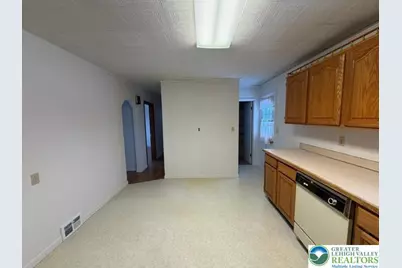 3305 Glen Avenue, Palmer Twp, PA 18045 - Photo 10